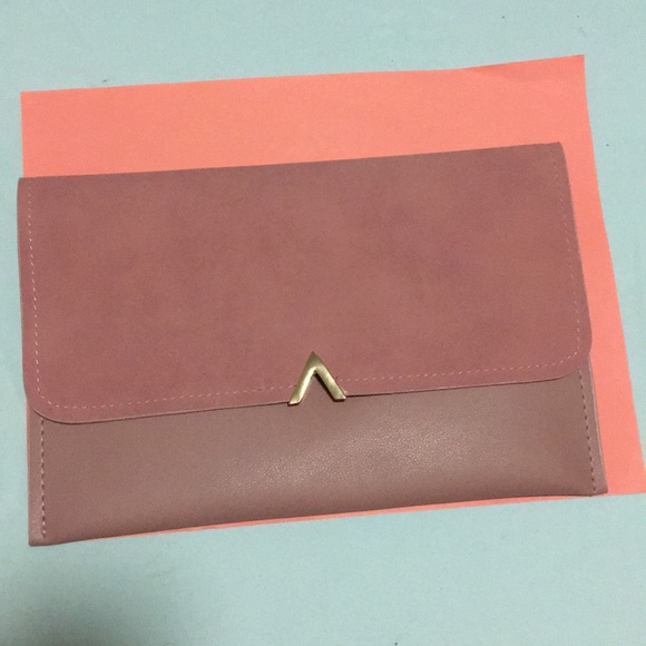 Pink Clutch - Picture 5 of 5